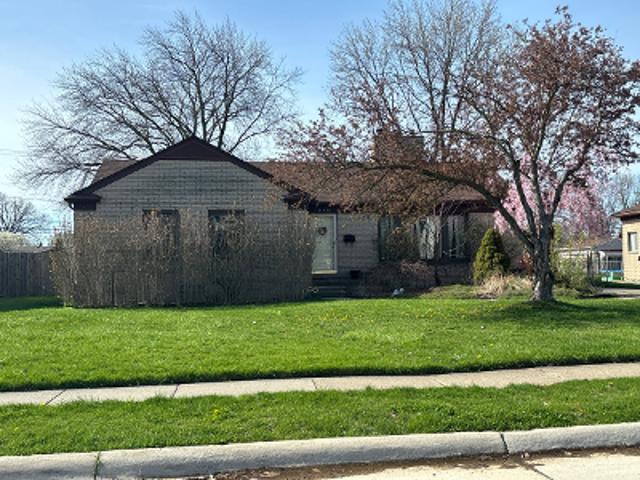 House for sale in Roseville, Michigan
