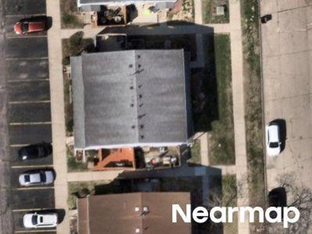 Condo for sale in Pontiac, Michigan