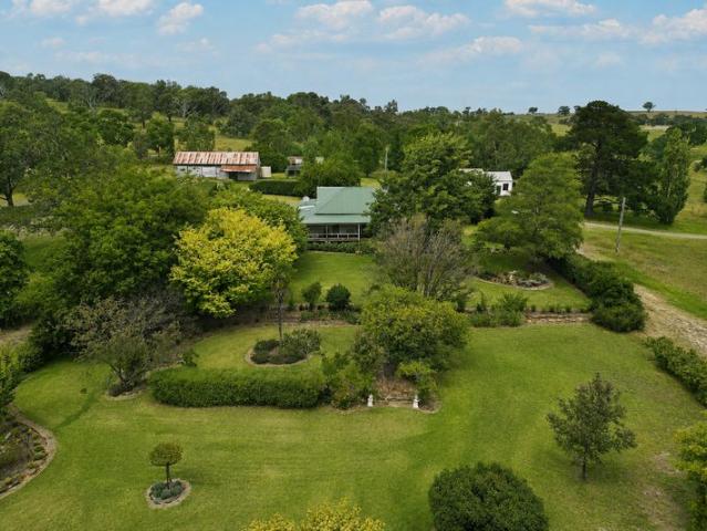 Cottage for sale in Hargraves, New South Wales