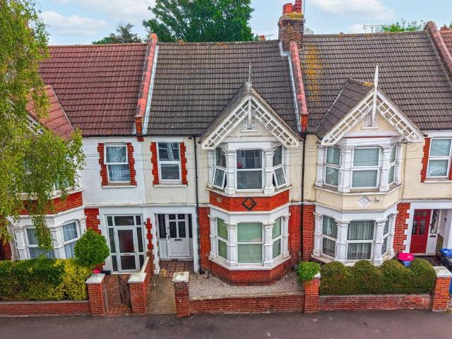 Apartment for rent in Alton Barnes, Essex