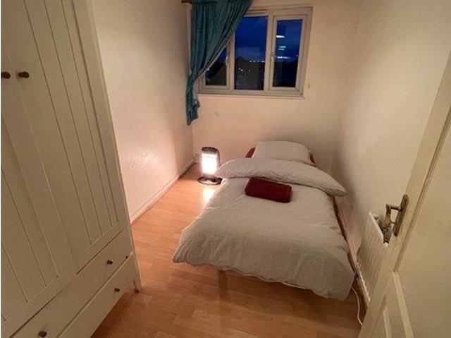 Room for rent in Lee Chapel, Basildon