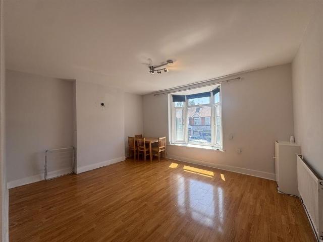House for rent in Gants Hill, Greater London