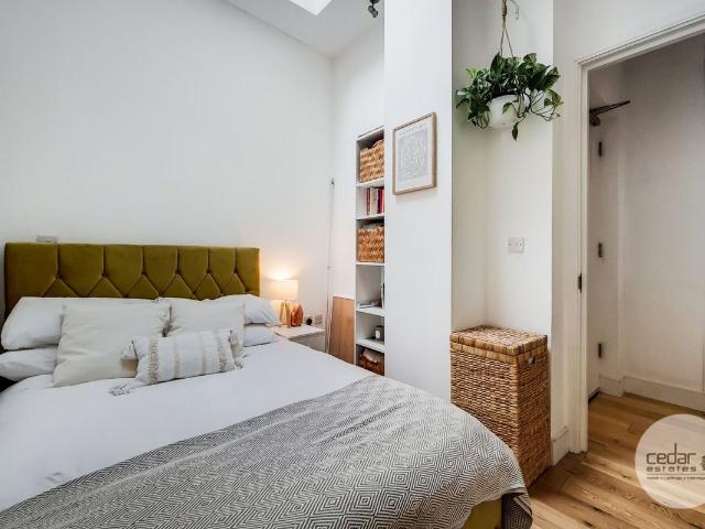 Apartment for rent in London Borough of Lambeth, Greater London