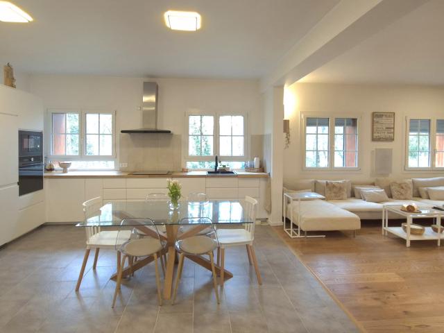 Immobilie kaufen in Carrouge (VD), Waadt