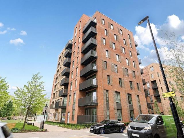 Apartment for rent in Alexandra Gate, Greater London