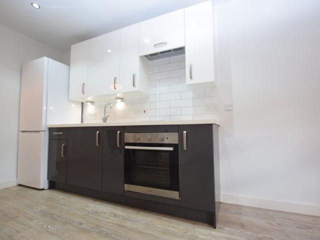 Studio for rent in Saint Vincent's, Sheffield