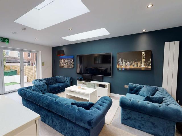 Room for rent in Haddon, East Midlands