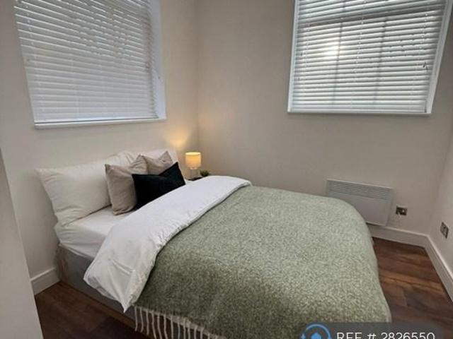 House for rent in Kensal Town, Greater London