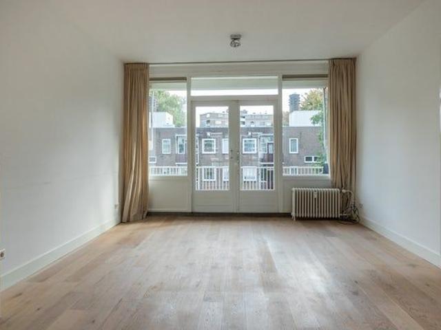 Appartement te huur in Zuid, Amsterdam