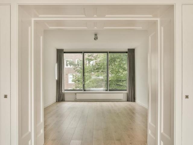 Appartement te huur in Zuid, Amsterdam