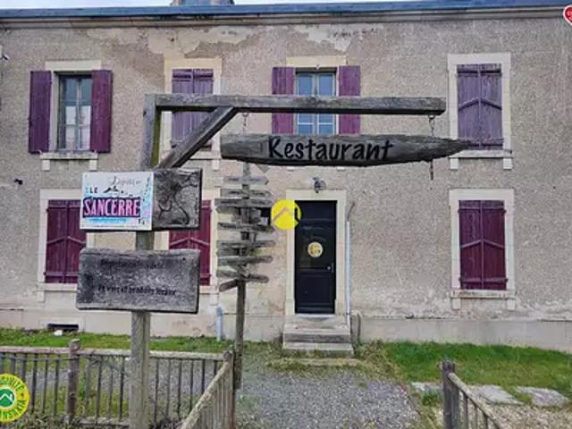 Maison vente à Bourges, Beffes