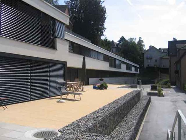Garage mieten in Einigen, Zürich