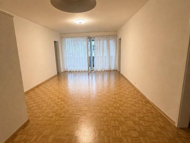 Apartment mieten in Schlieren, Bezirk Dietikon