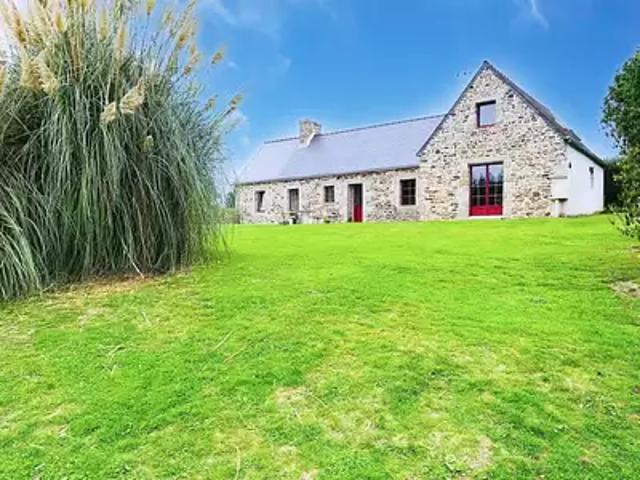 Maison vente à Gwenezhan, Bégard