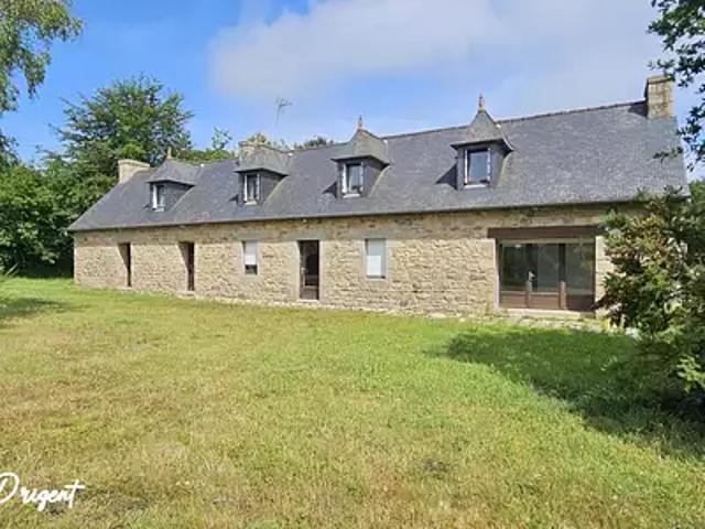 Maison vente à Guingamp, Bretagne