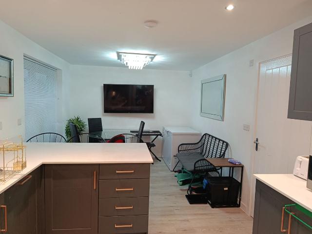 House for rent in New Bilton, Warwickshire