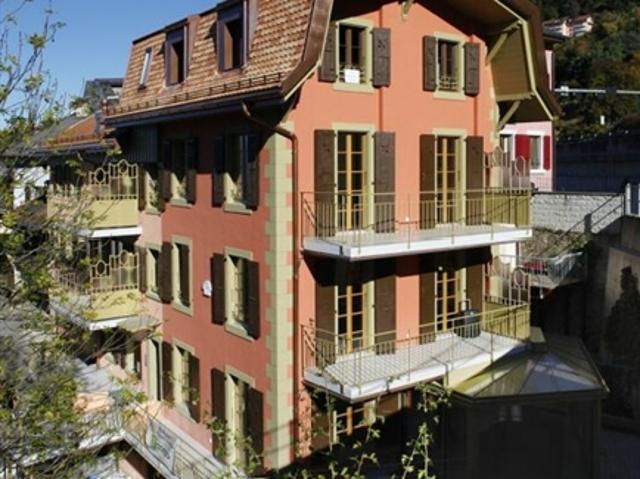 Einfamilienhaus kaufen in Veytaux, Waadt