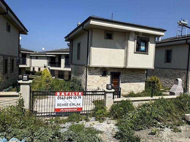 Kuşadasi, Aydin içerisinde satılık Villa