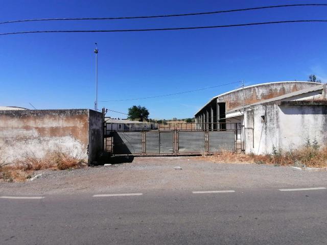 Loja venda em Beja (Salvador e Santa Maria da Feira), Beja