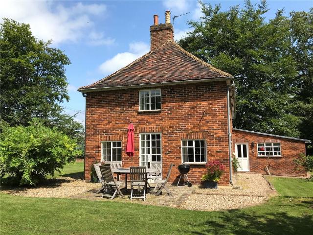 House for rent in The Bridge, Kent