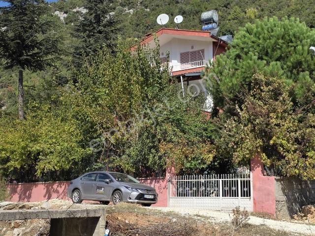 Bekiralanı, Toroslar içerisinde satılık Villa