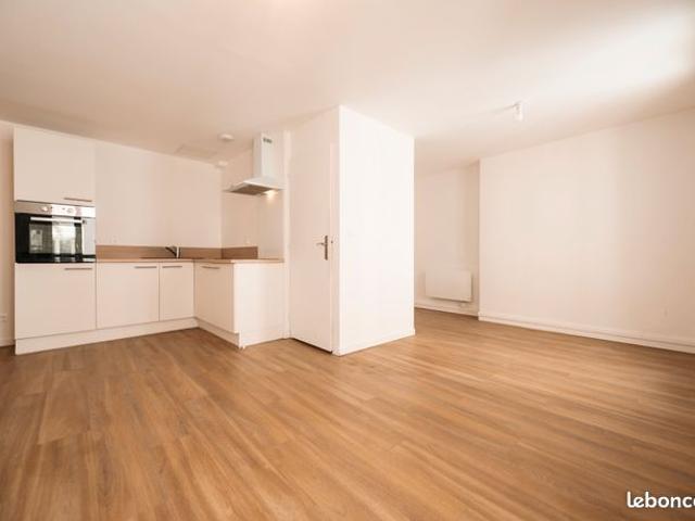 Appartement vente à Paris, Île-de-France