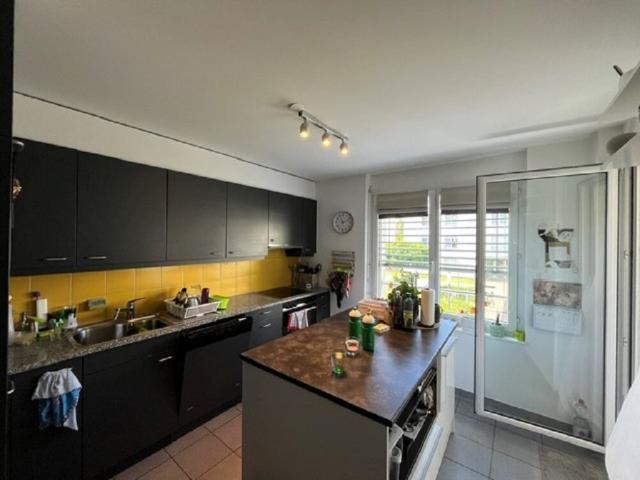 Apartment mieten in Rolle, Waadt