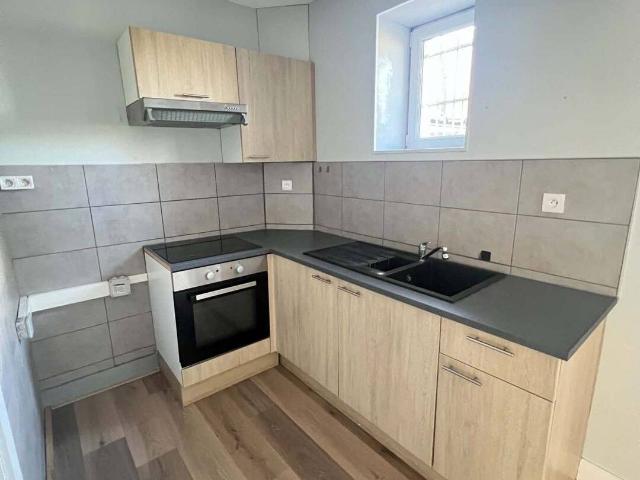 Appartement location à Lavault-Sainte-Anne, Allier