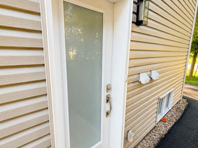 Apartment for rent in La Vallée-du-richelieu, Quebec