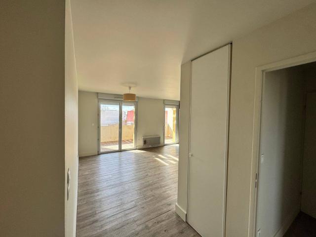 Appartement location à Montblanc, Hérault