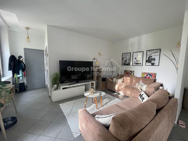 Appartement location à Carpentras, Pernes-les-fontaines