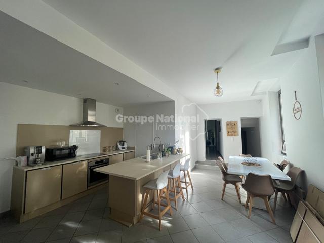 Appartement location à Carpentras, Pernes-les-fontaines