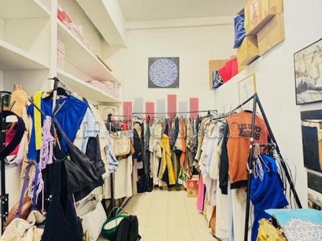 Local commercial location à Anfa, Gharb-Chrarda-Beni Hssen