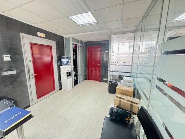 Bureau vente à Anfa, Gharb-Chrarda-Beni Hssen