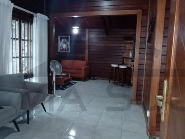 Casa venda em Juquitiba