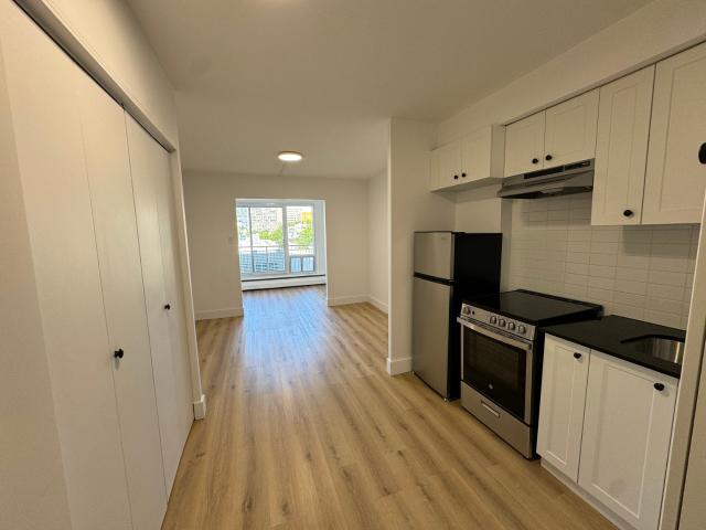 Apartment for rent in St. Leonard's, Quebec