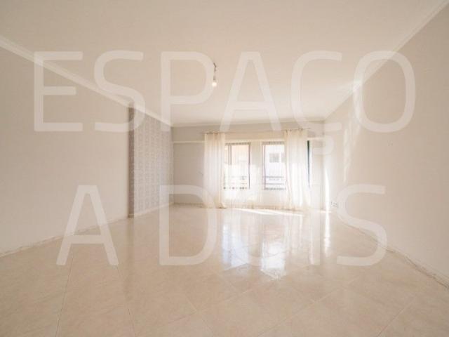 Apartamento alugar em Avenidas Novas, Lisboa