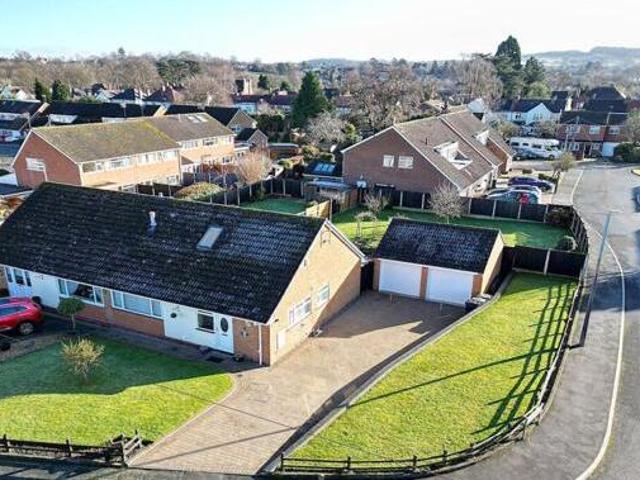 House for sale in Stourbridge, West Midlands