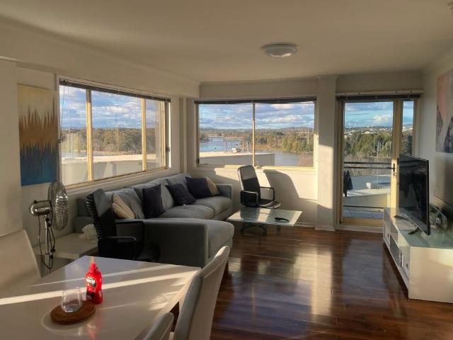 Room for rent in Capital Hill, Australian Capital Territory