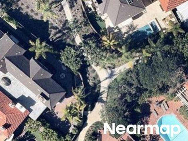 Condo for sale in Corona Del Mar, California