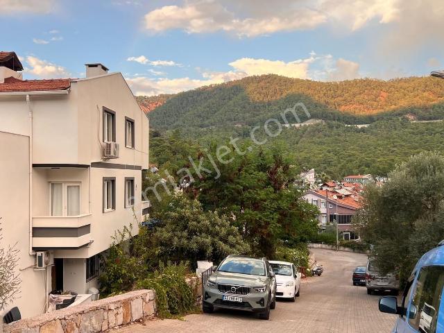 Karşıyaka, Marmaris içerisinde kiralık Villa