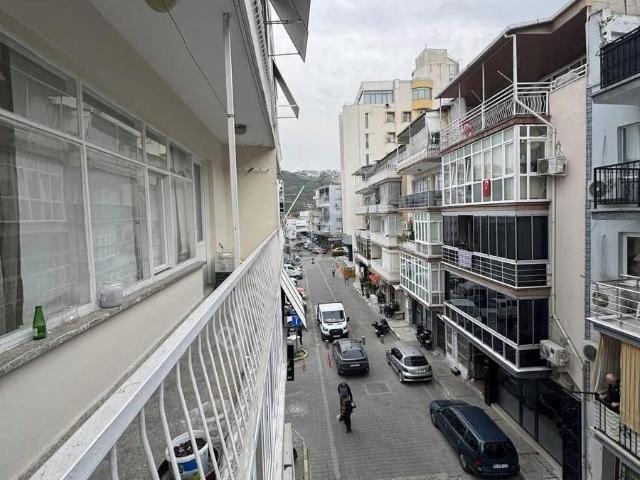 Balçova, İzmir içerisinde satılık mülk