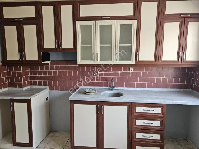 Reşatbey Mahallesi, Akhisar içerisinde kiralık mülk