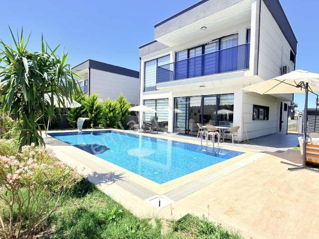 Serik, Antalya içerisinde kiralık Villa