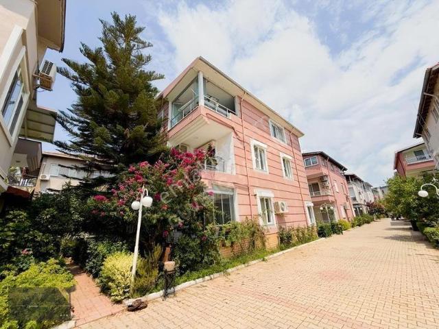 Serik, Antalya içerisinde satılık Villa