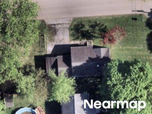 House for sale in Syracuse