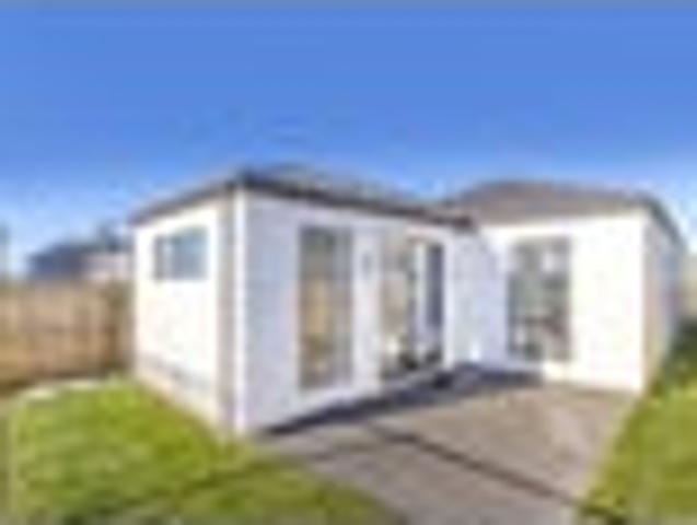 House for rent in Chaslands, Canterbury