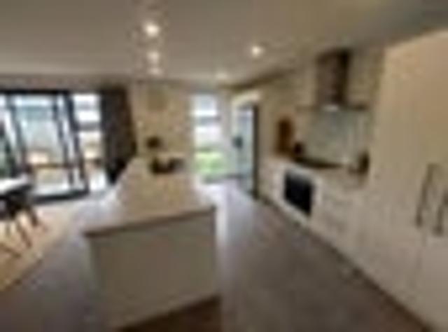 House for rent in Chaslands, Canterbury