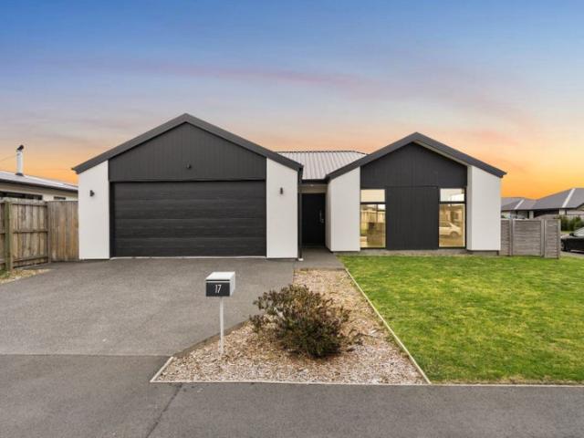 House for rent in Chaslands, Canterbury