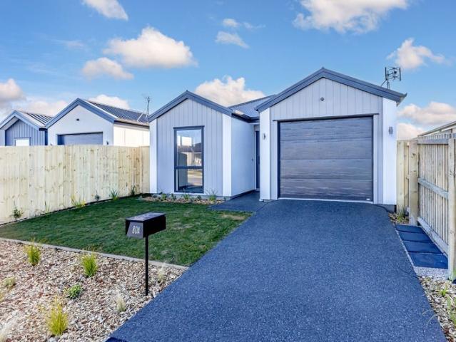 House for rent in Chaslands, Canterbury